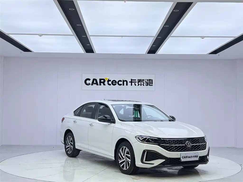 Volkswagen Lavida 2024 Model 300TSI DSG Starlight Leading Edition фото 7