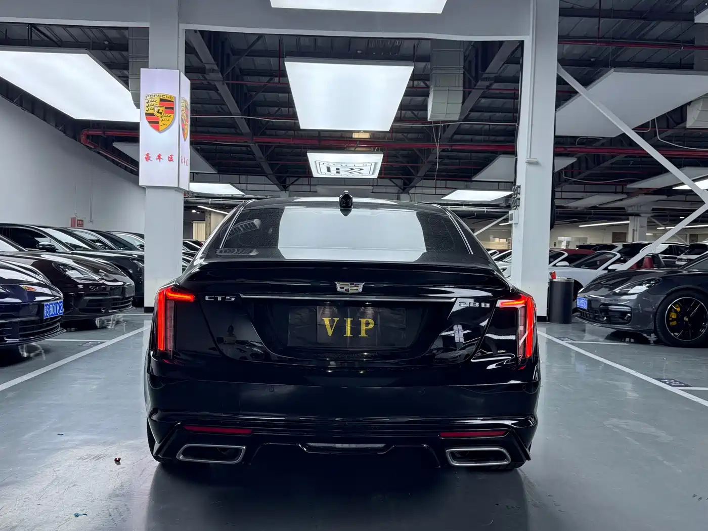 Cadillac CT5 2024 28T Platinum Edition фото 17