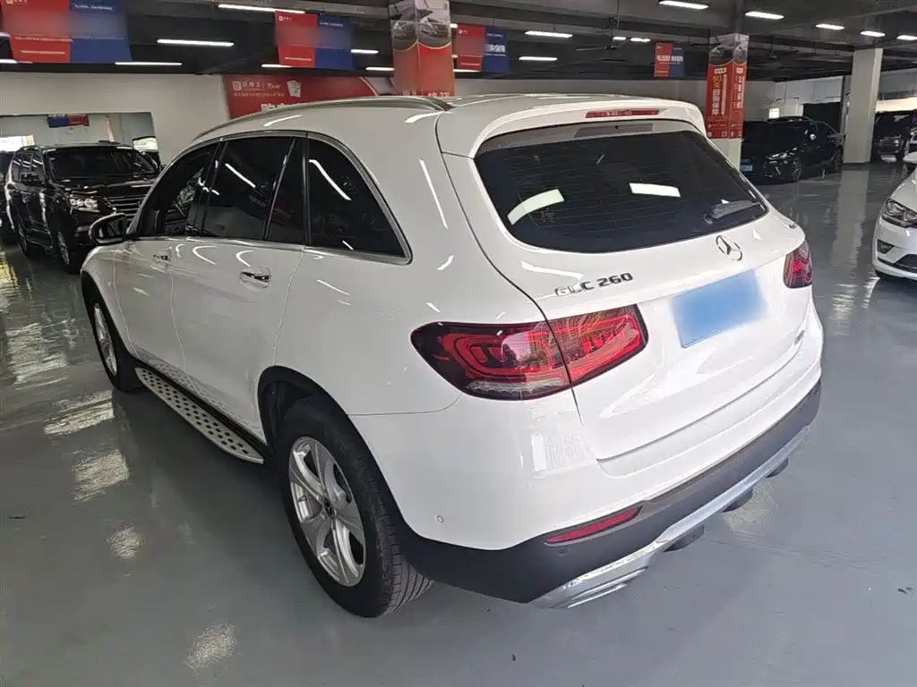 Mercedes-Benz GLC 2020 Facelift GLC 260 L 4MATIC Dynamic фото 5
