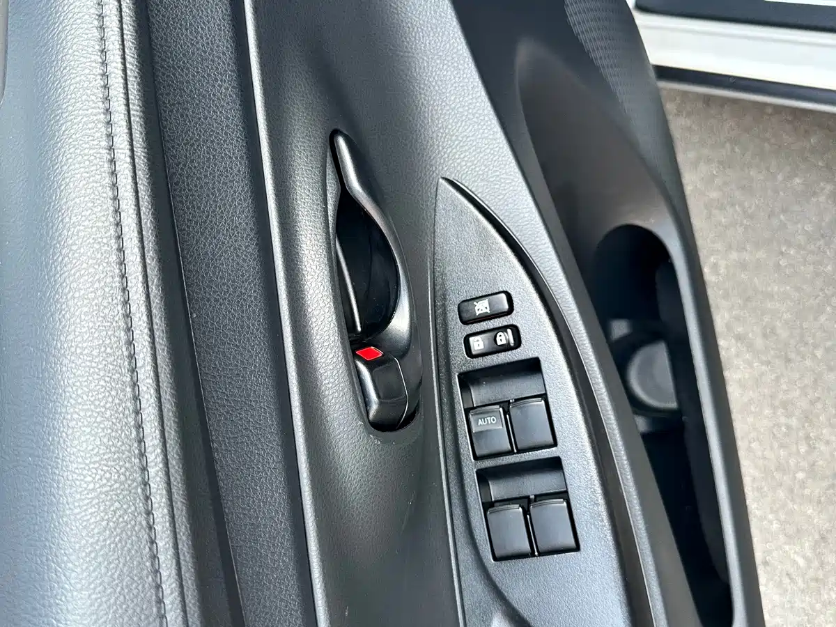 Toyota Yaris, миниатюра 5