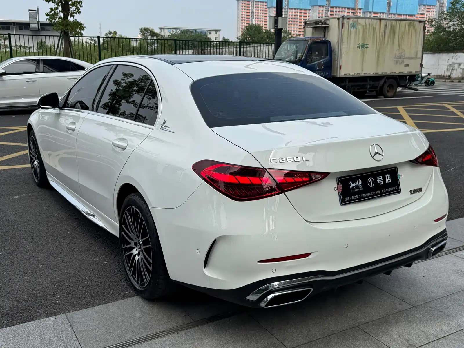 Фото 6 - Mercedes-Benz C-Class