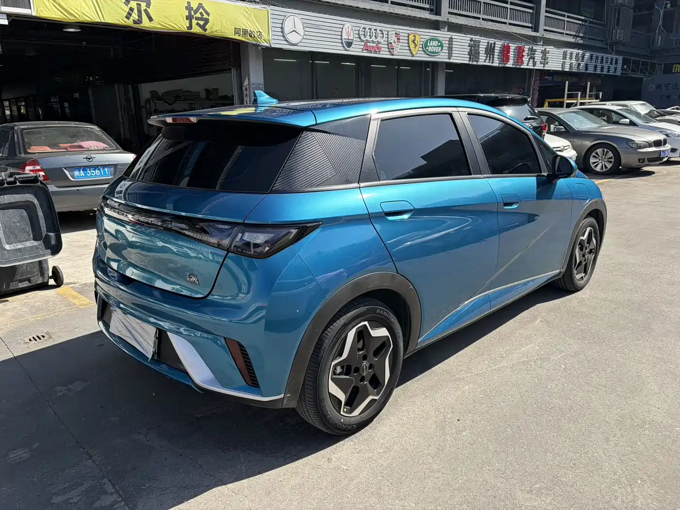 BYD DOLPHIN