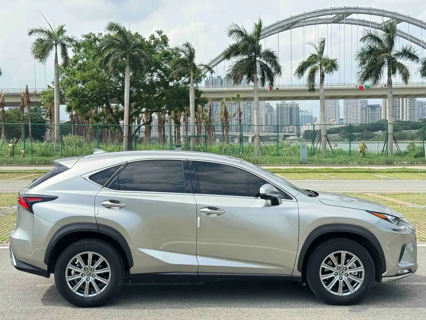 Lexus NX 2020 200 AWD F Sport China VI фото 7