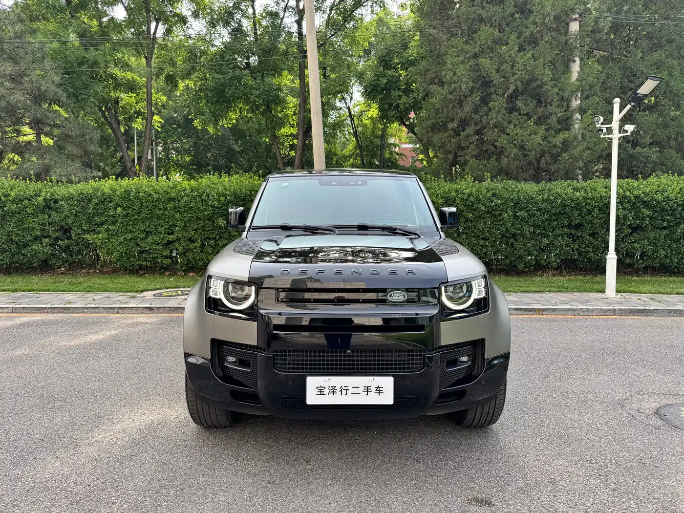 Land Rover Defender 2025 110 3.0T P400 X фото 2