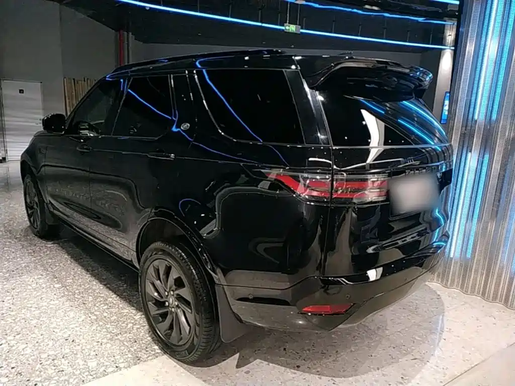 Land Rover Discovery 2023 Facelift 360PS R-Dynamic S фото 5