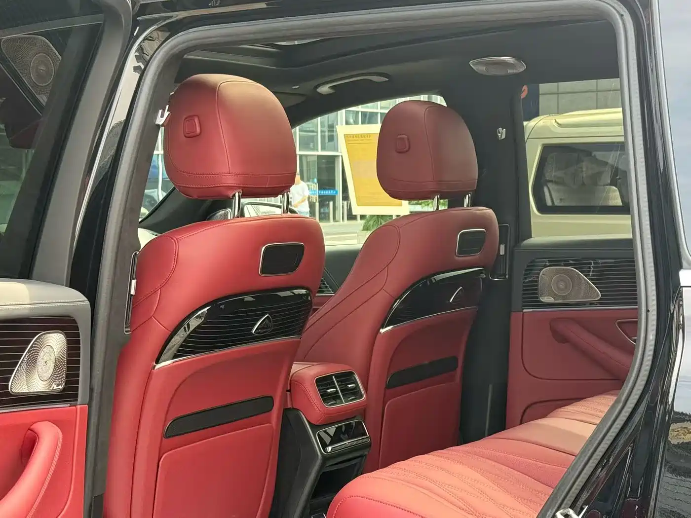 Mercedes-Benz GLS фото 6