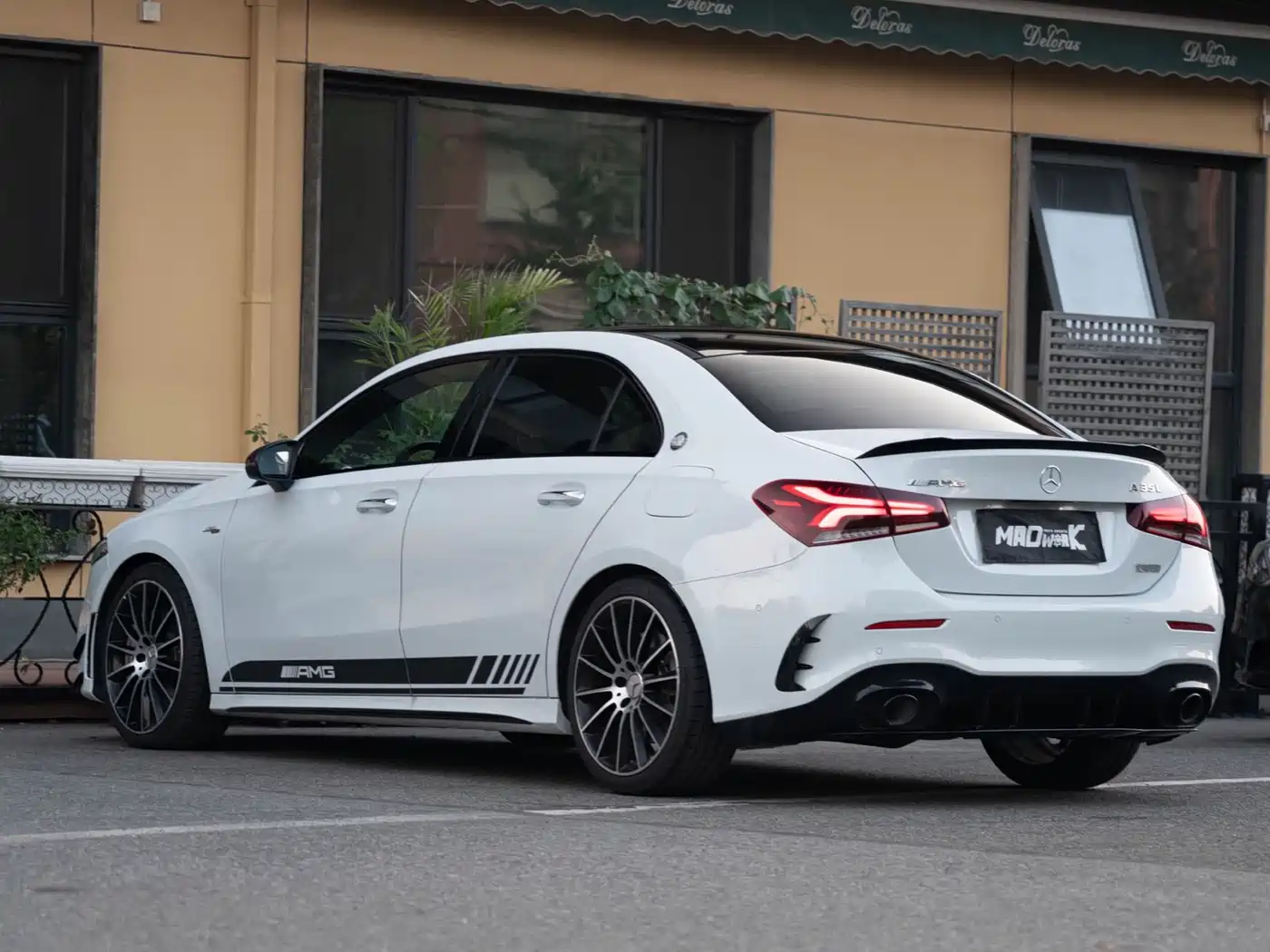 Mercedes-Benz A-Class AMG 2021 2020 AMG A 35 L 4MATIC