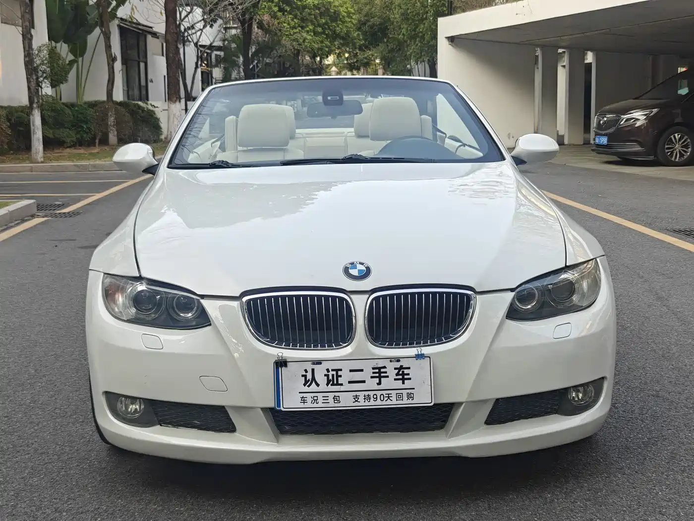 BMW 3 Series (Import) 2009 Model 325i Convertible фото 4