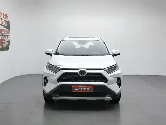 Toyota RAV4 Rongfang 2022 2.0L CVT 2WD Trend Plus Edition — фото 3