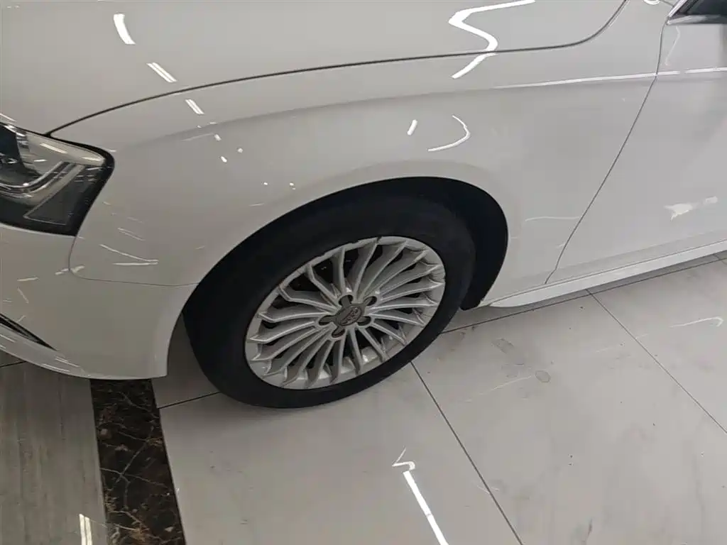 Audi A4L 2015 35 TFSI Auto Comfort фото 23