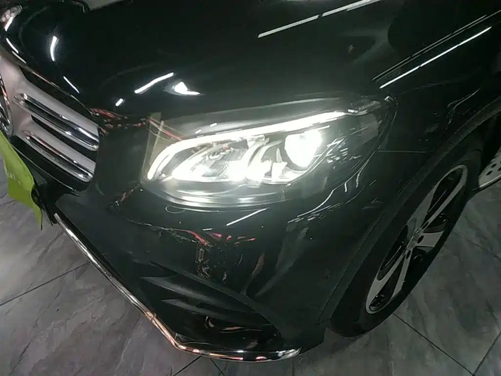 Mercedes-Benz GLC 2018 GLC 260 4MATIC Luxury фото 24