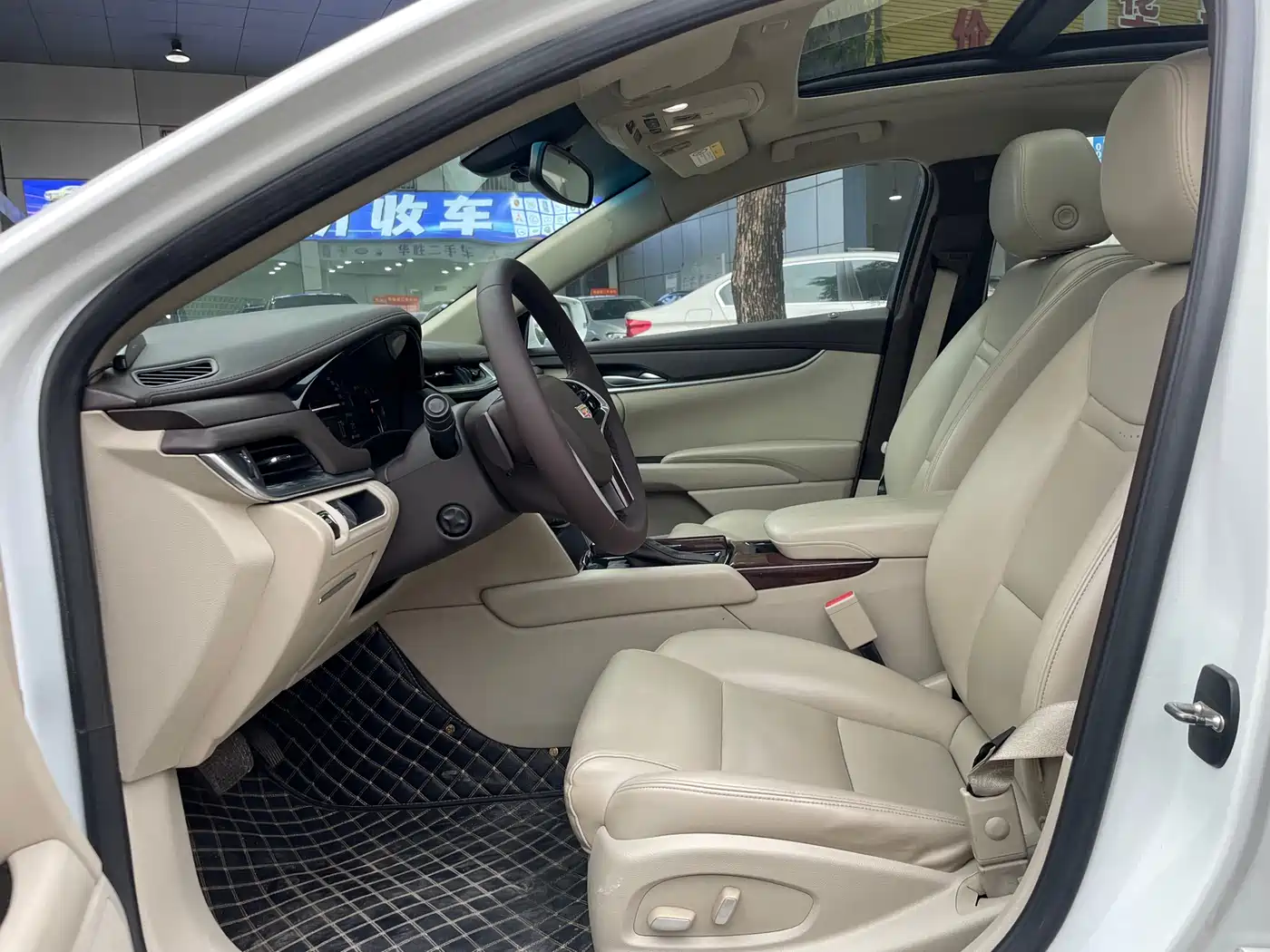 Cadillac XTS 2017 28T Technology фото 4