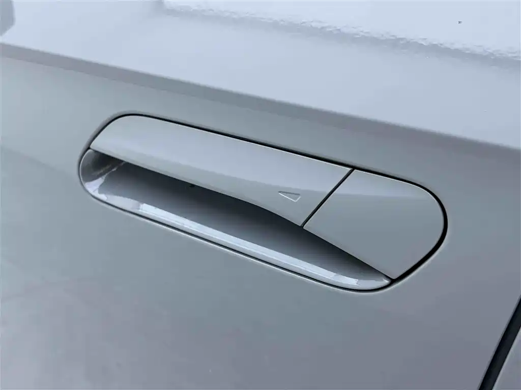 Volkswagen ID.4 CROZZ 2022 Long Range PURE+ Edition фото 12