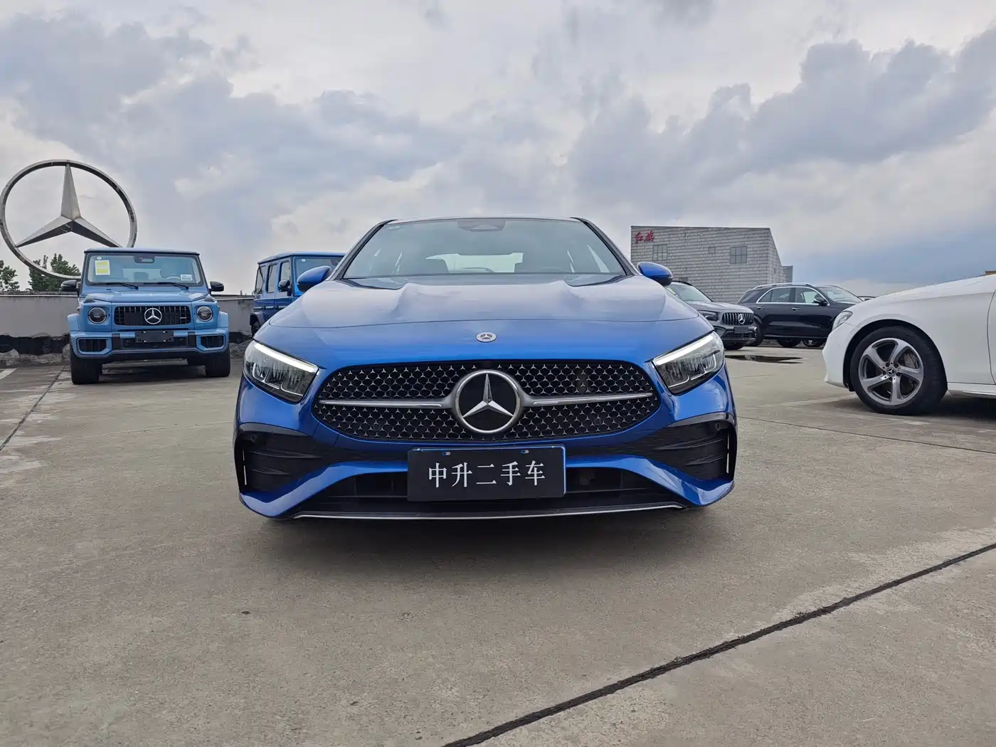 Mercedes-Benz A-Class 2023 A 200 L Dynamic фото 2