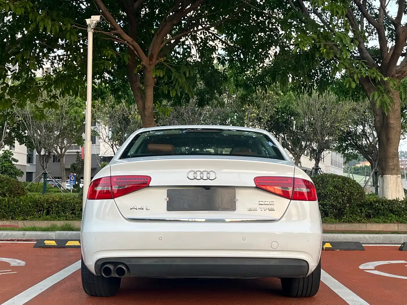 Audi A4L 2015 35 TFSI Auto Standard фото 8