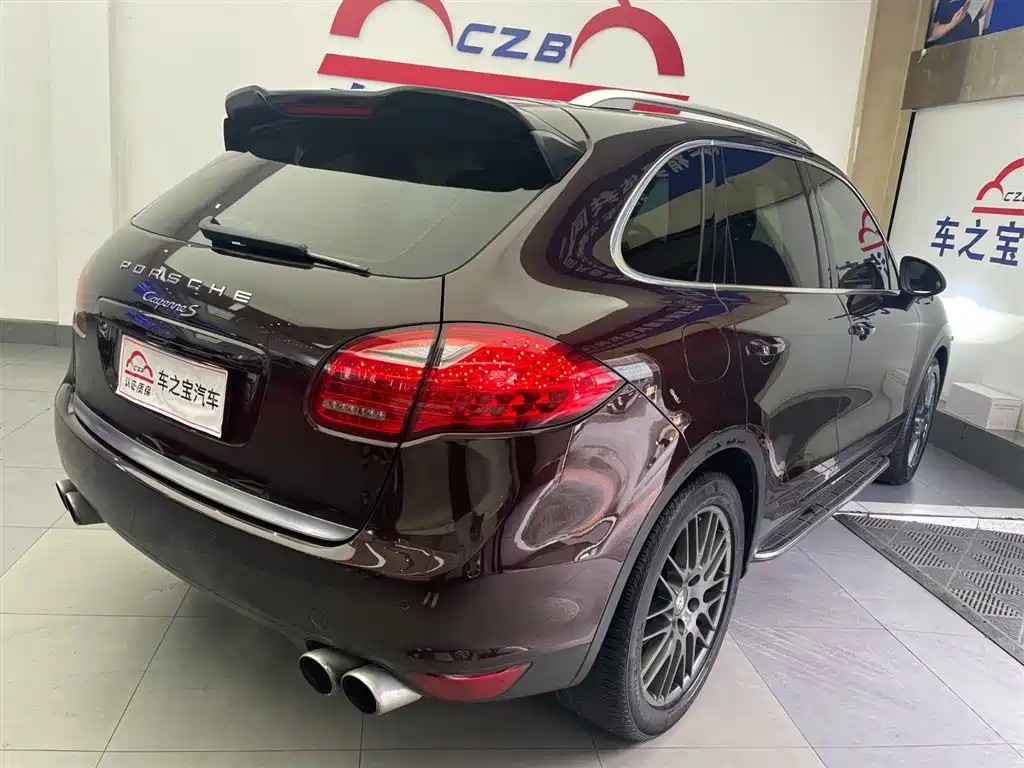 Porsche Cayenne 2011 Cayenne 3.0T фото 5
