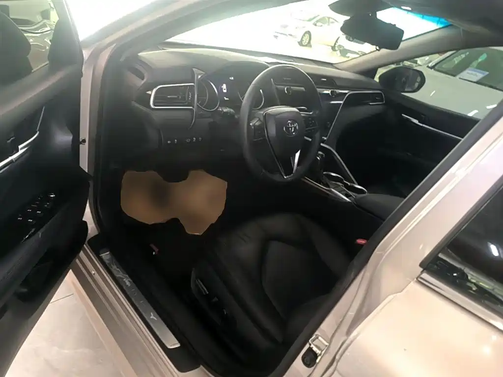 Toyota Camry 2019 Facelift 2.0G Luxury Edition фото 16