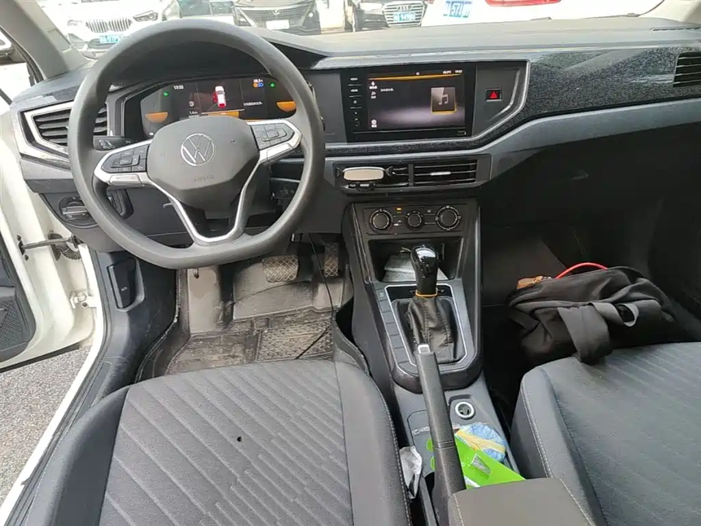 Volkswagen Lavida 2023 New Sharp 1.5L Auto Premium Edition фото 10
