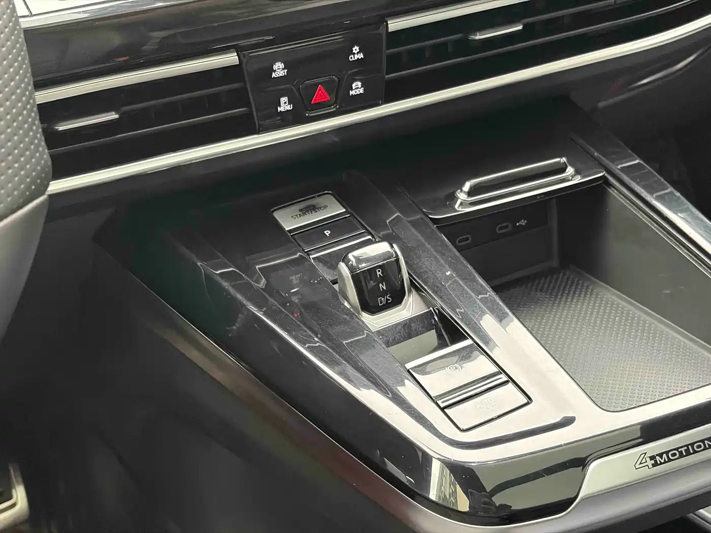 Volkswagen Talagon 2021 380TSI 4WD R-Line Explorer Edition фото 20