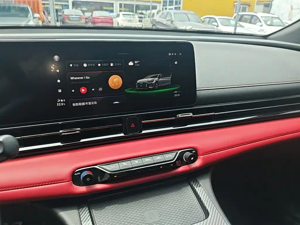 GAC Trumpchi Trumpchi Emkoo 2021 270T DCT J16 Edition фото 13