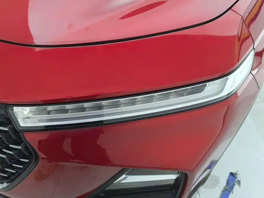 Фото 5 - Baojun RS-5