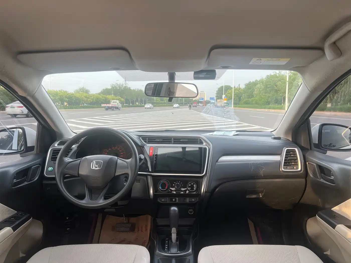 Honda Greiz 2017 2016 1.5L CVT Classic Edition