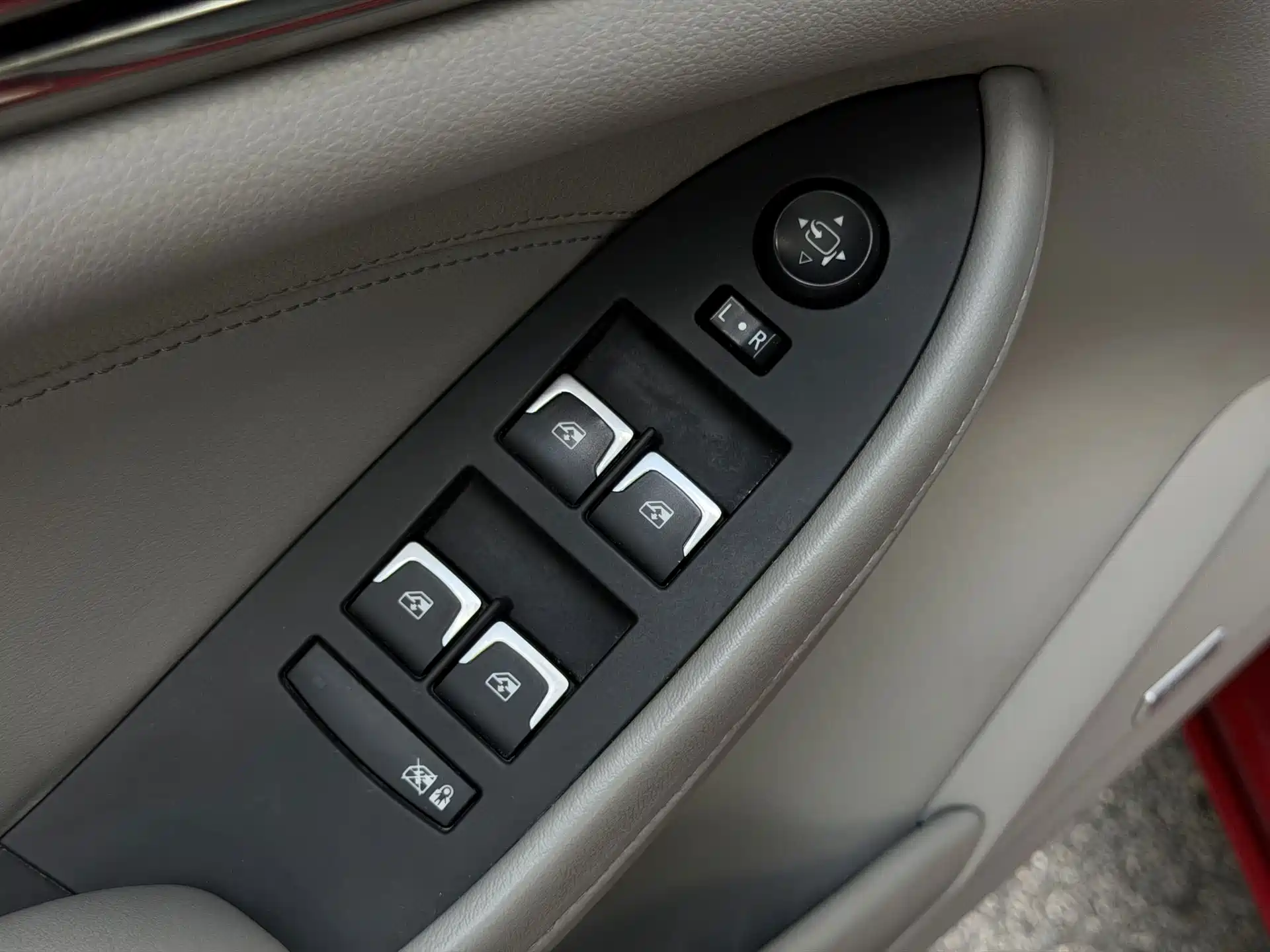 Фото 20 - Cadillac CTS (Import)
