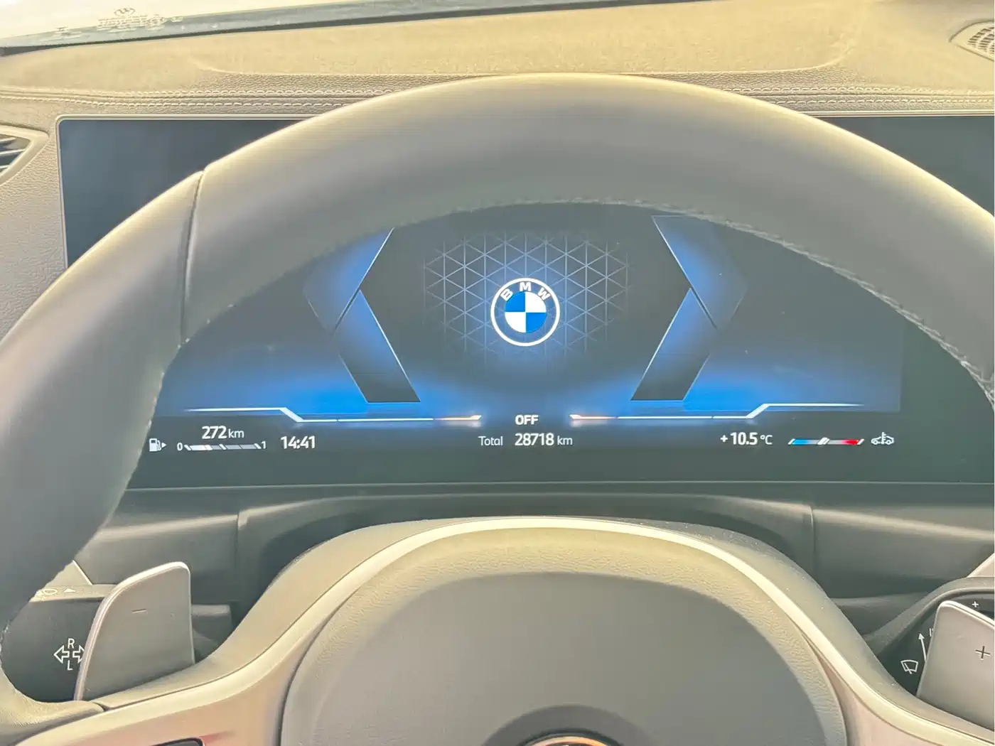 BMW 3 Series 2024 325Li M Sport Shadowline Package фото 10