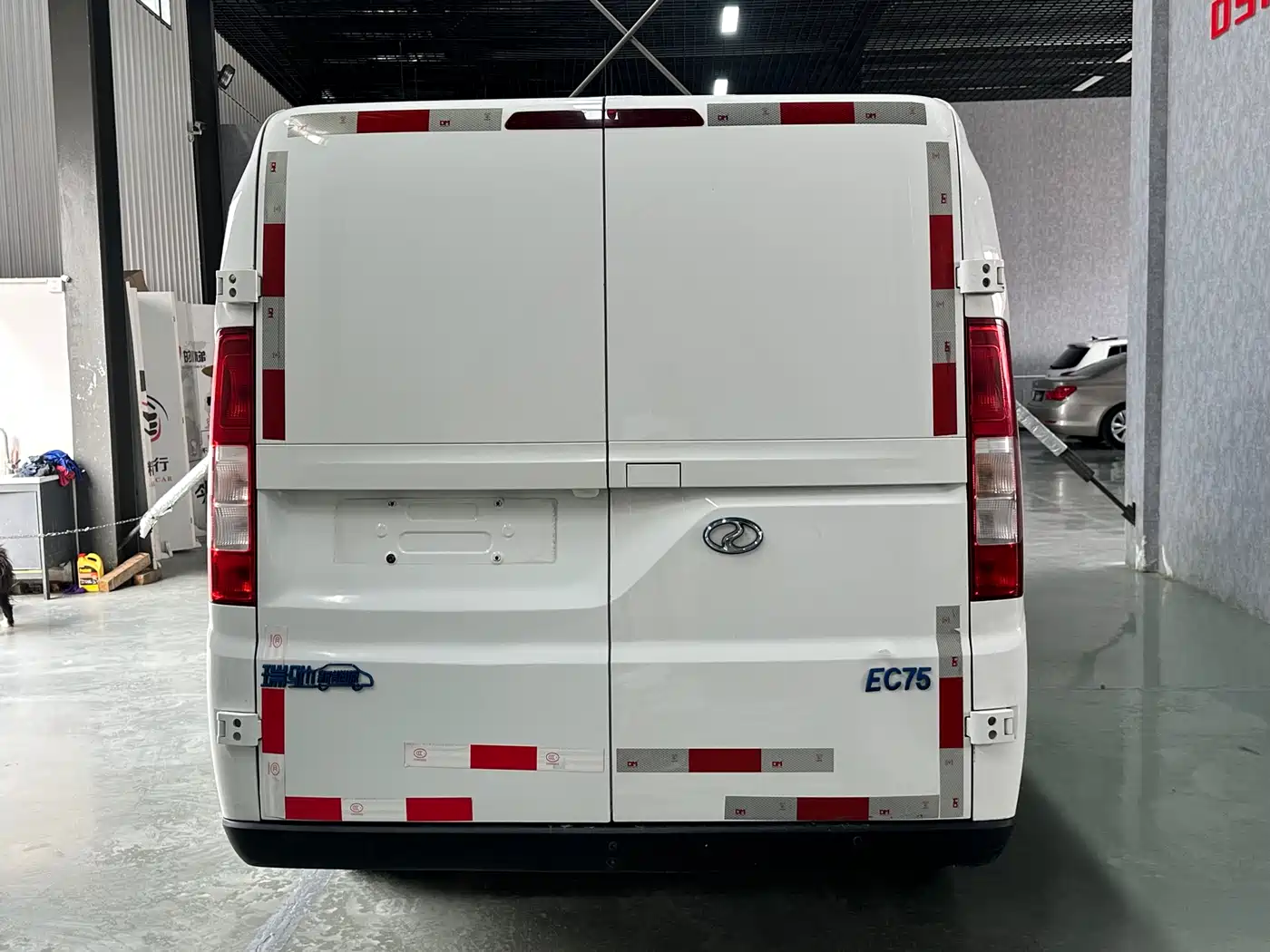 Ruichi New Energy EC75 2024 2024 Model Surpass I 50.38kWh