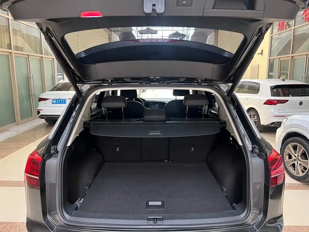 Volkswagen Tayron 2021 280TSI 2WD Luxury Smart Connect фото 18