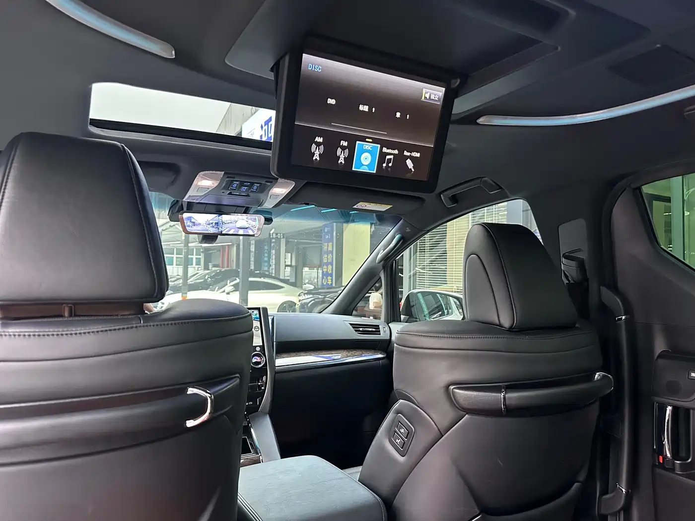 Toyota Alphard 2019 Hybrid 2.5L Premium Edition фото 20