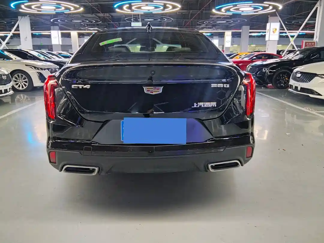 CADILLAC CT4