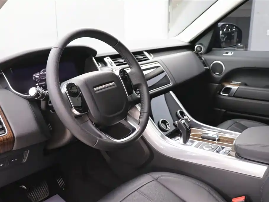 LAND ROVER RANGE ROVER SPORT NEW ENERGY