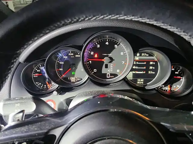 Porsche Cayenne 2016 Cayenne 3.0T — фото 4