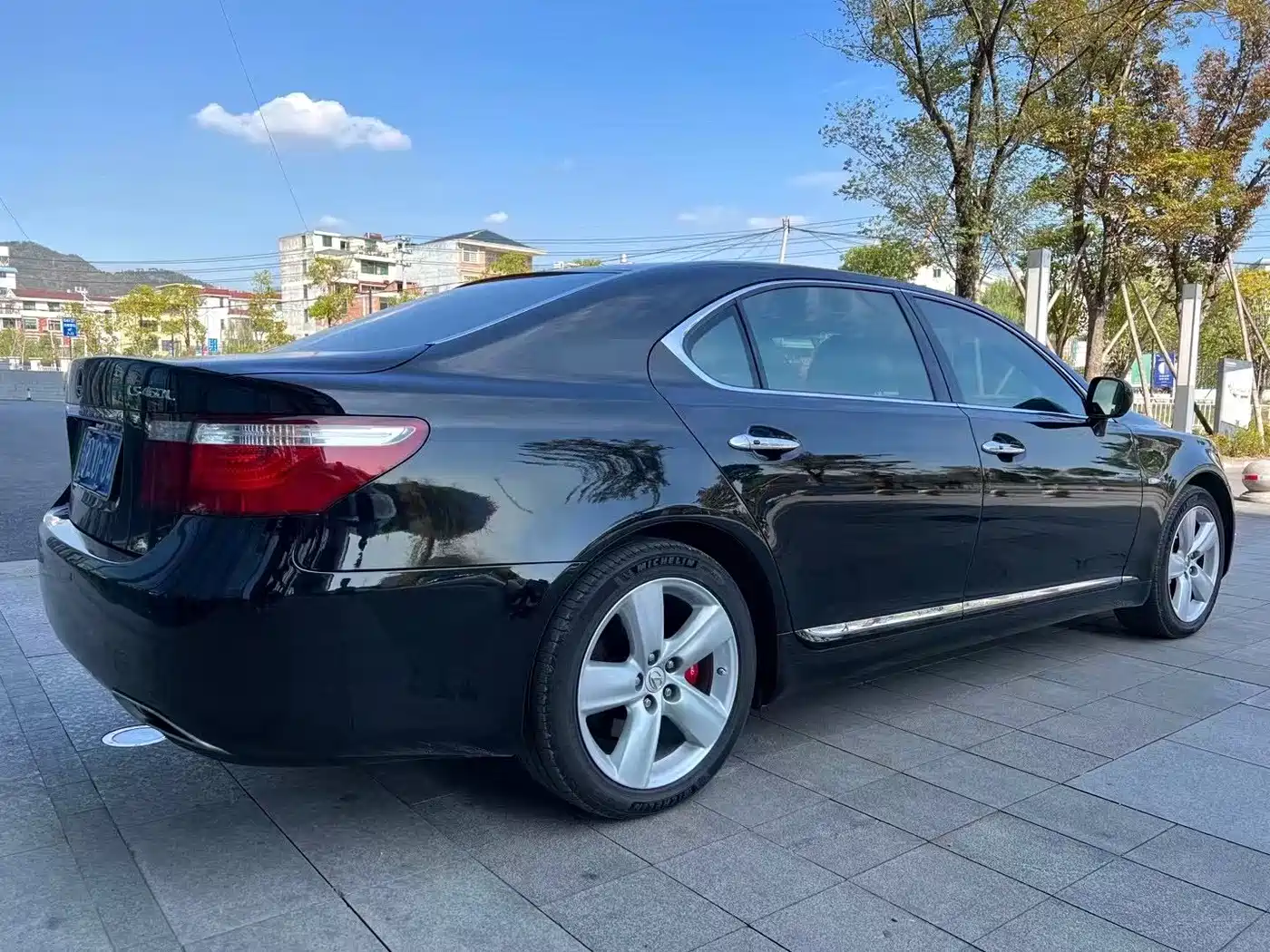 Lexus LS 2006 460L Premium Edition фото 6