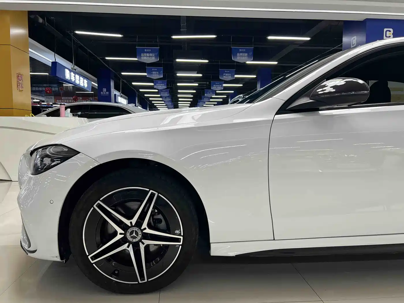 Mercedes-Benz C-Class 2024 C 260 L Night Edition Sport фото 7