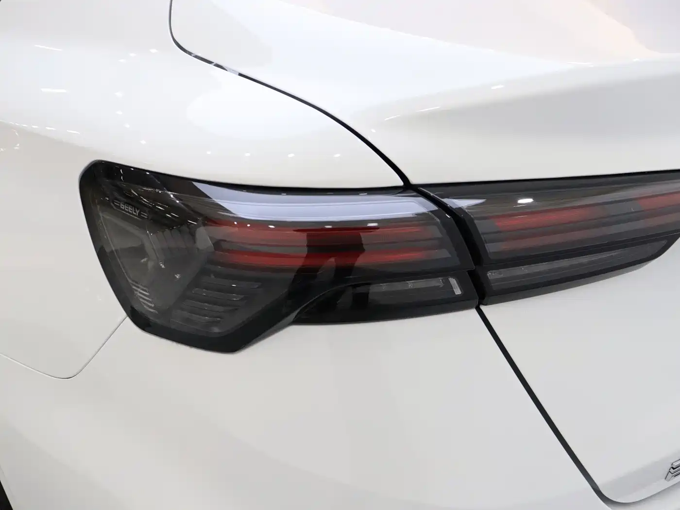 GEELY AUTOMOBILE BINRUI