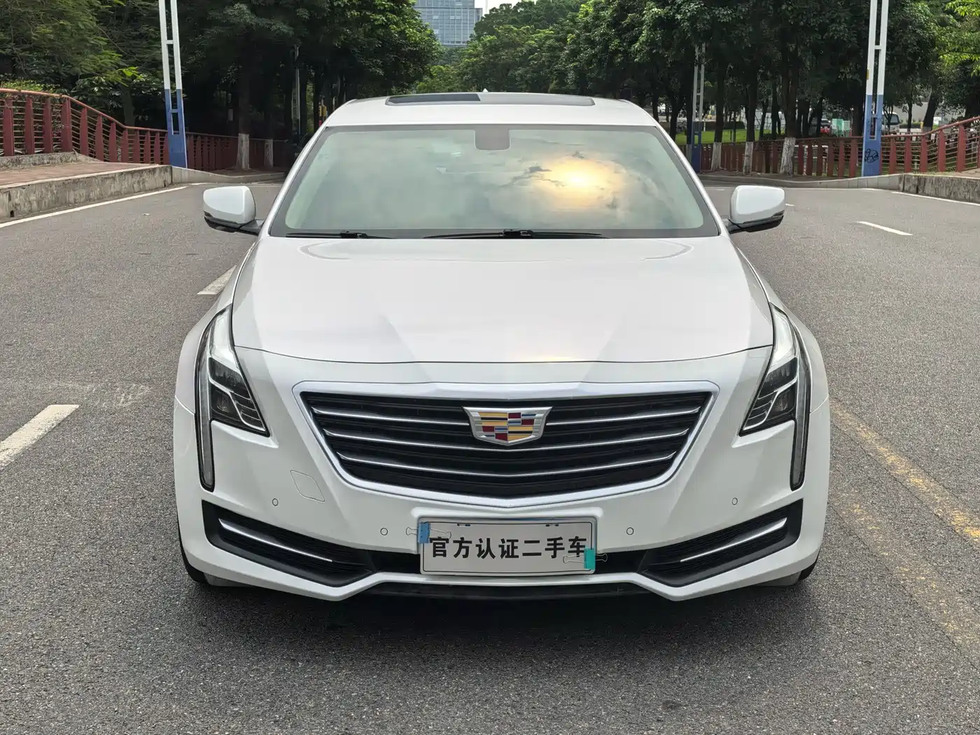 Cadillac CT6 2017 28T Fashion фото 2