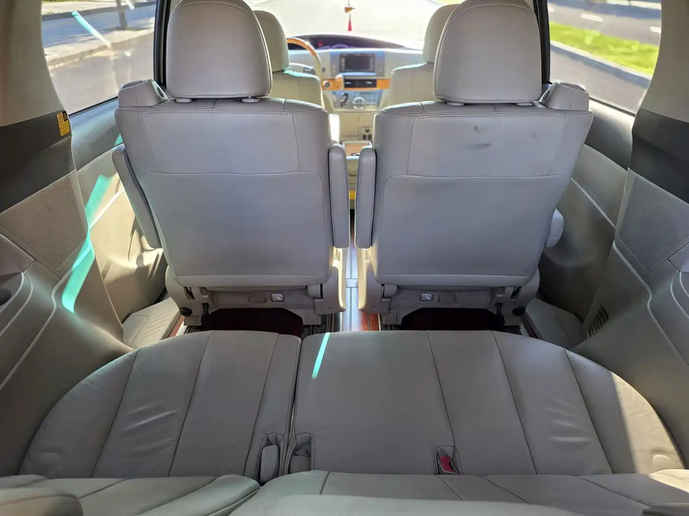 Toyota Previa 2010 2006 Model 2.4L 7-Seater Luxury Edition