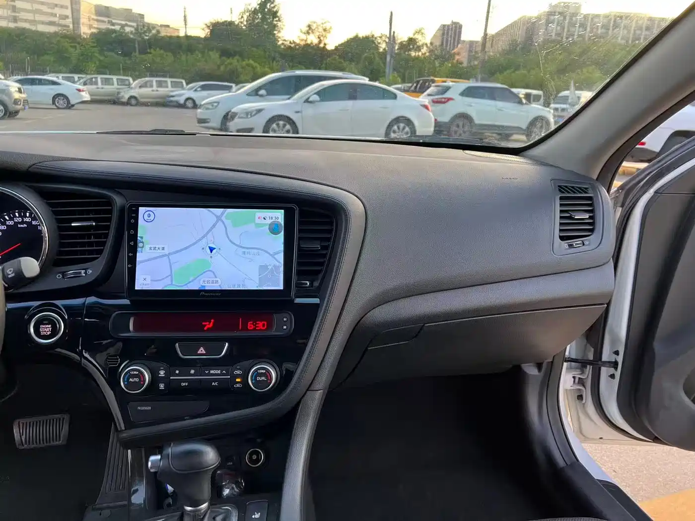 Kia K5 2015 2014 2.0L Automatic LUXURY