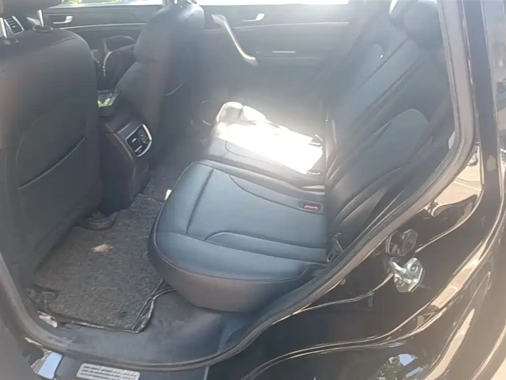 Haval M6 2018 1.5T Manual 2WD Elite фото 17