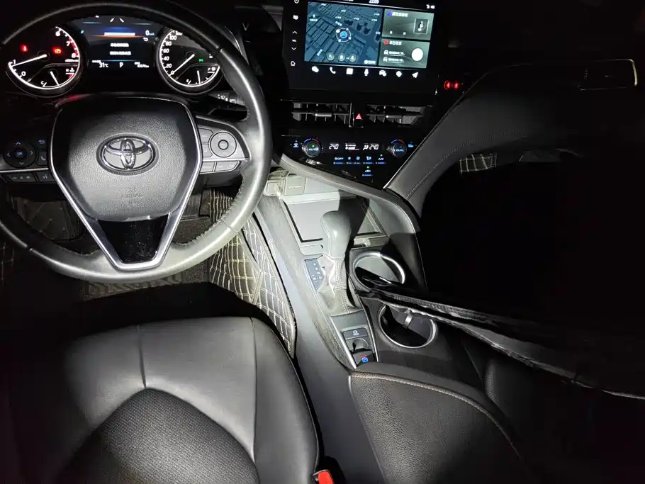 Toyota Camry 2022 2021 2.0G Luxury Edition