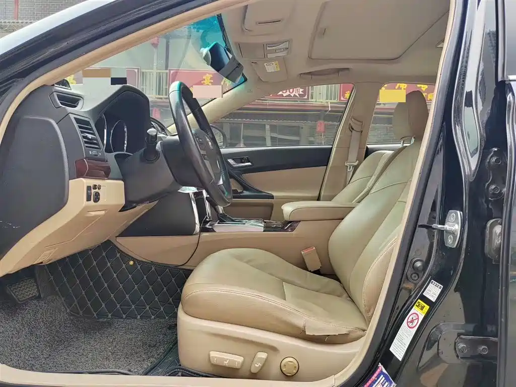 Toyota Reiz 2010 2.5S Elegance Elite Edition фото 4