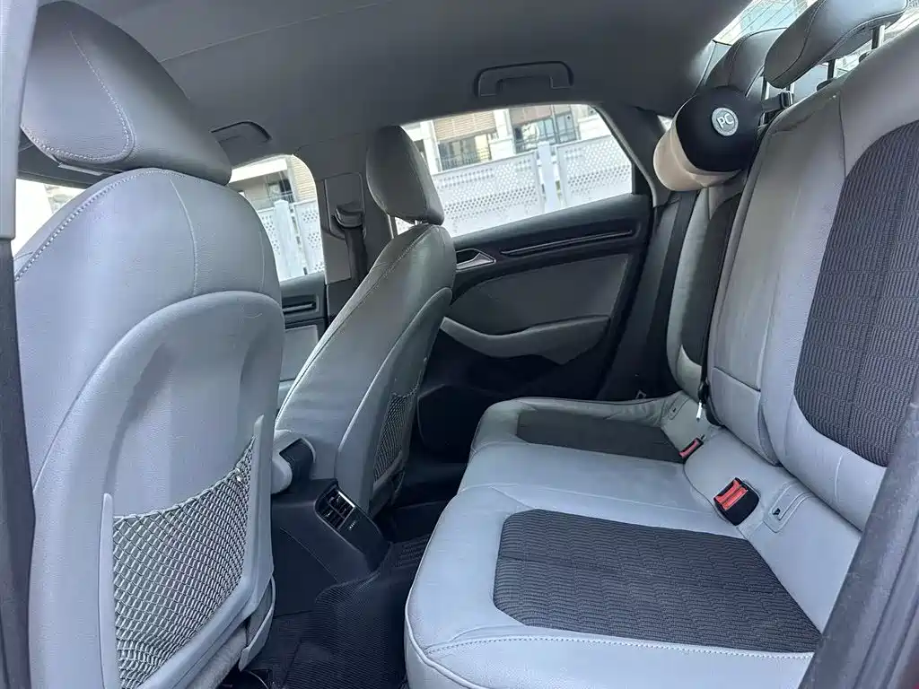 Audi A3 2017 Limousine 35 TFSI Progressive фото 5
