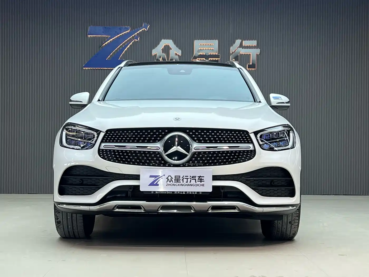 MERCEDES-BENZ GLC