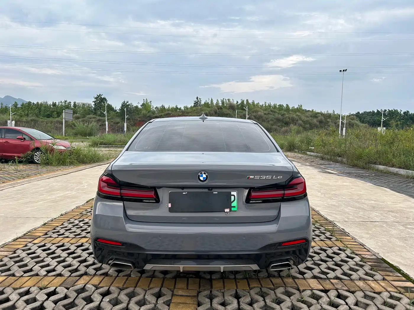 BMW 5 Series New Energy 2021 535Le M Sport Package фото 5