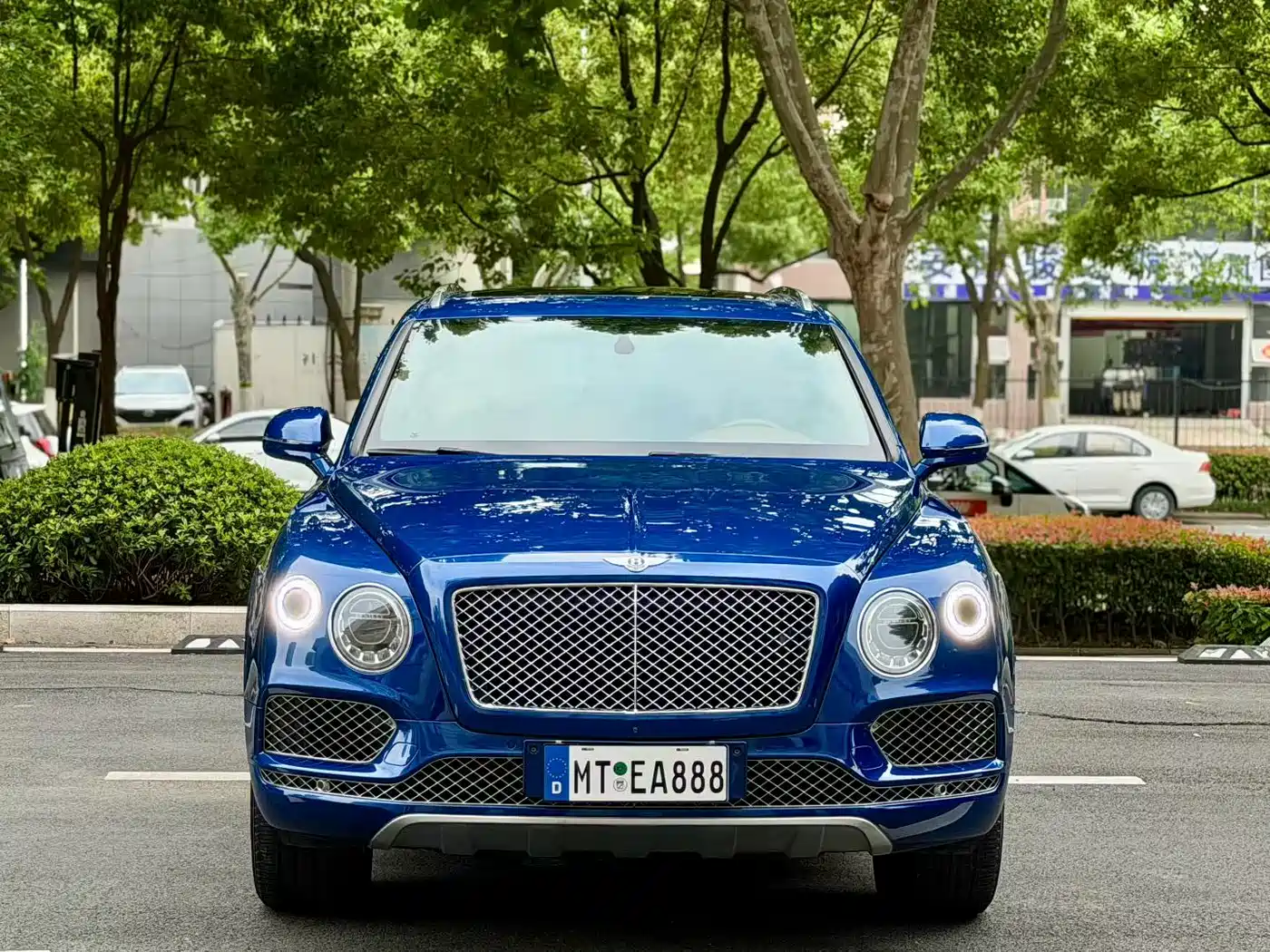 Bentley Bentayga 2018 4.0T V8 фото 2