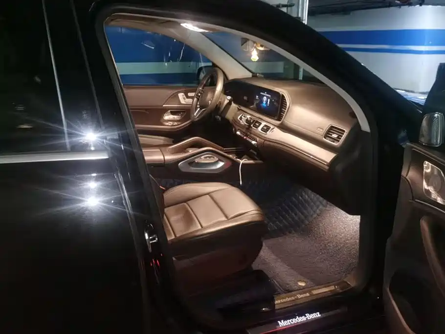 Mercedes-Benz GLE 2020 Facelift GLE 450 4MATIC Luxury фото 8