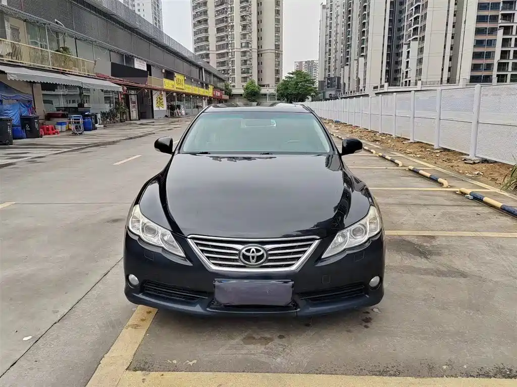 Toyota Reiz 2010 2.5S Elegance Elite Edition фото 3