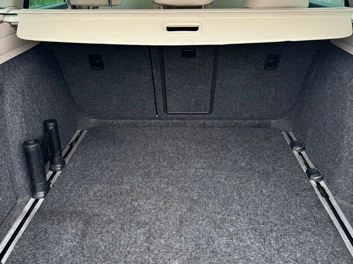 Škoda Superb (Import) 2013 Touring Edition 2.0TSI Premium фото 10